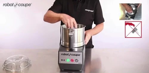 Máy trộn cắt để bàn Robot Coupe R2a lắp đặt